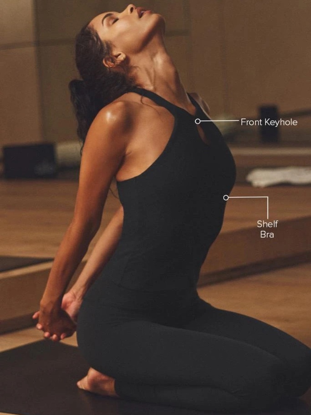 NWT) Alo yoga Ribbed Mesmerize Bra Tank XS - Picture 3 of 5